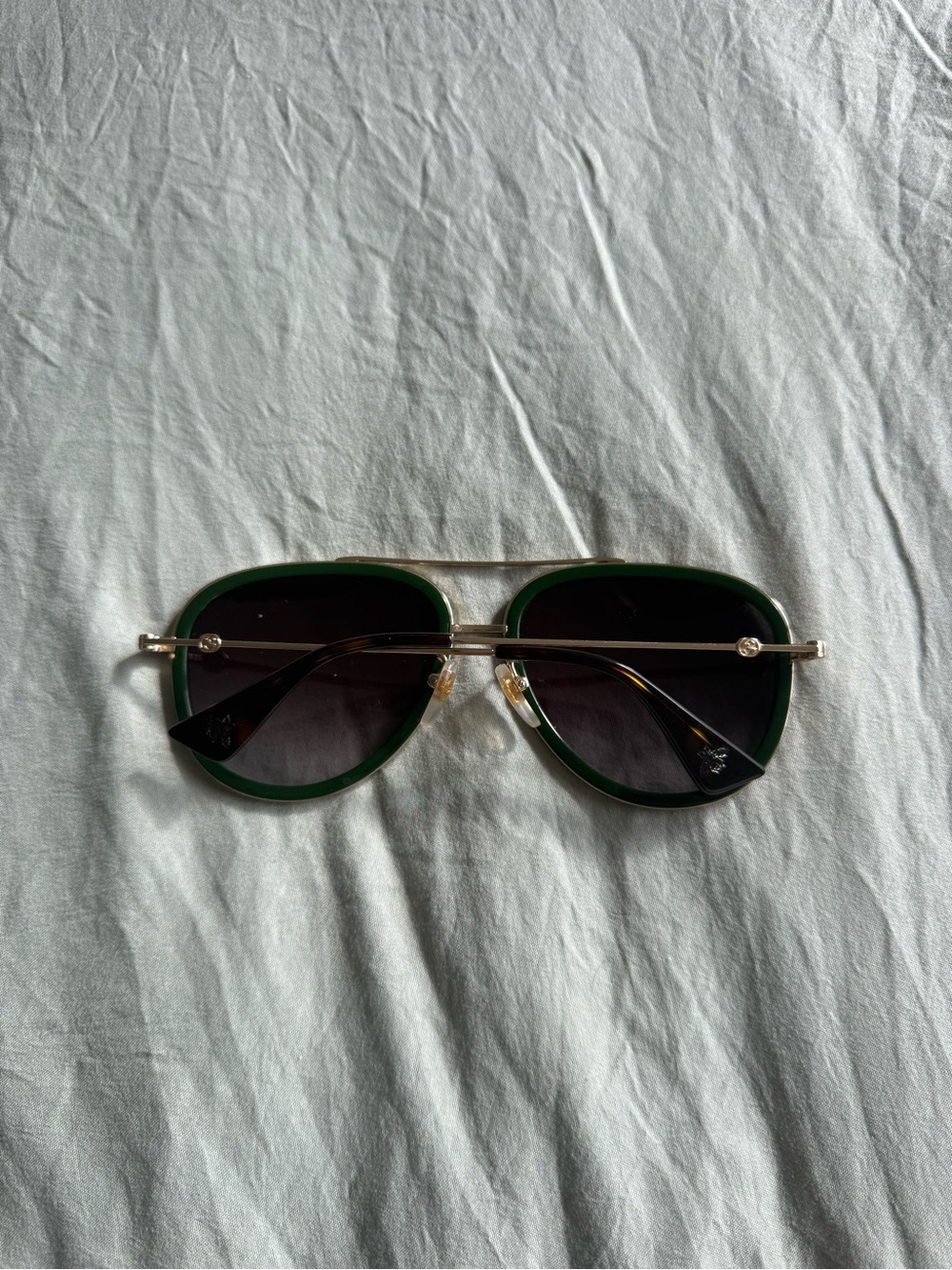 Gucci Aviator Sunglasses in Green and Red Trim - Picture 5 of 11